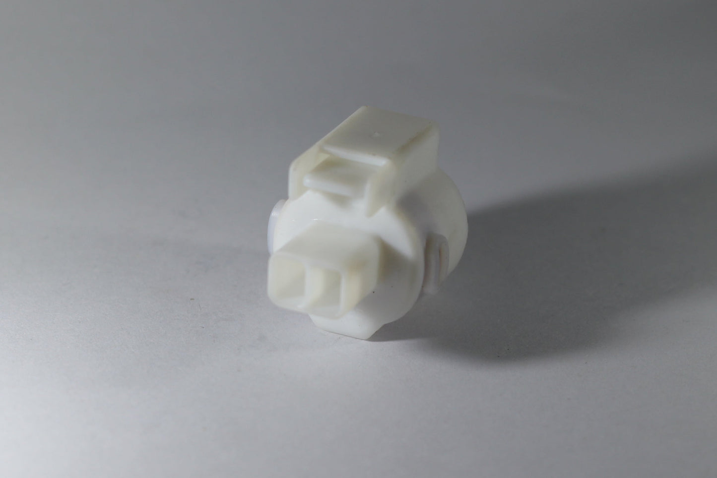 90980-10532 Toyota Connector