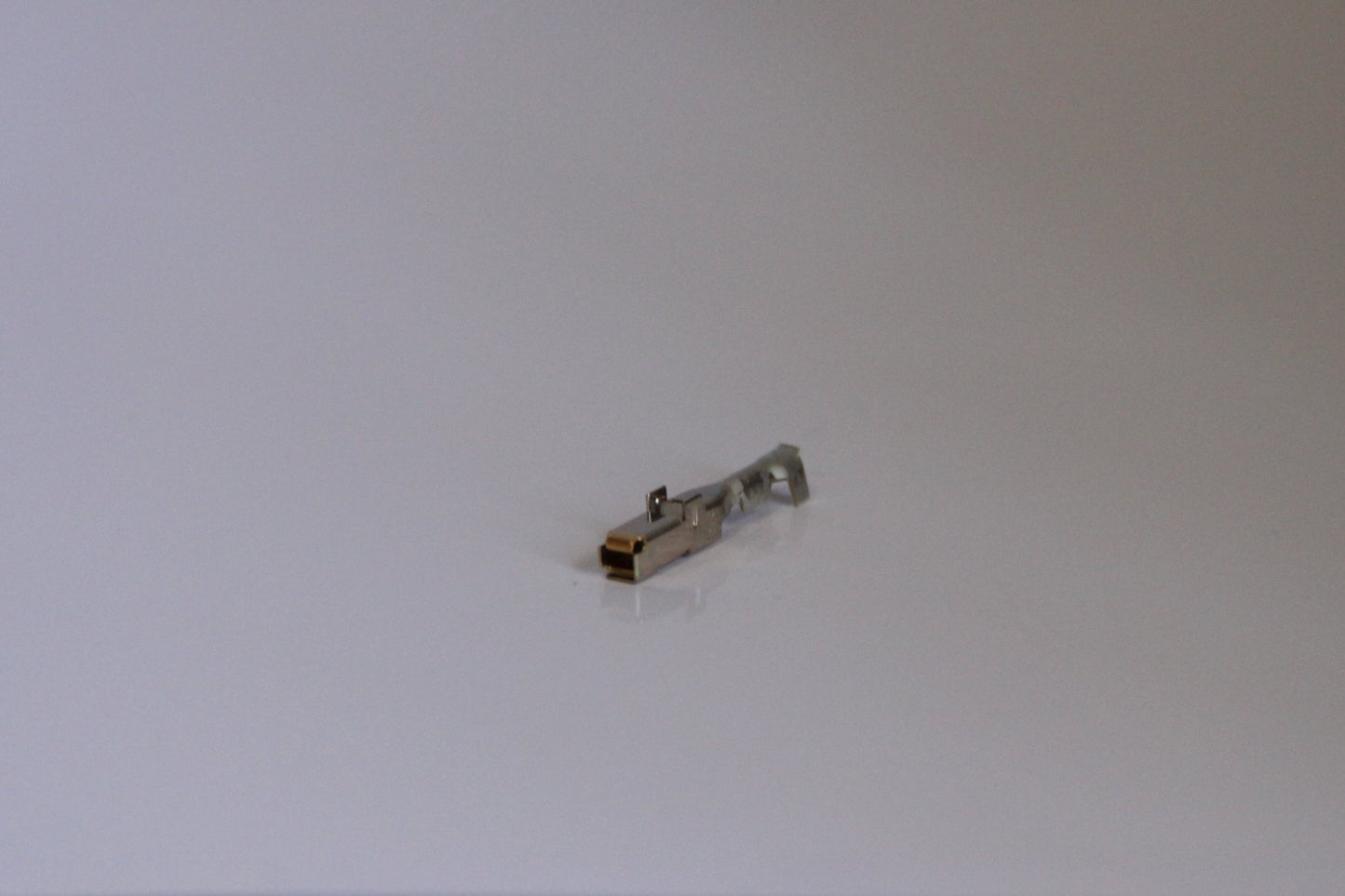 82998–12340 Toyota Terminal