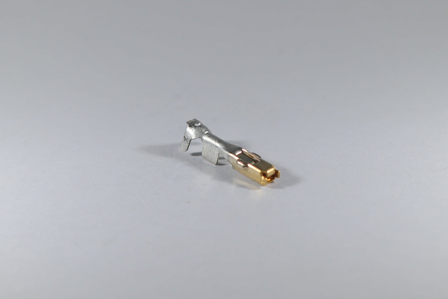 82998-12620 Toyota Terminal